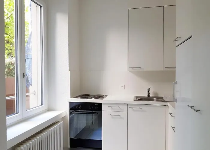 Kaya Zurich Apartment Gold
